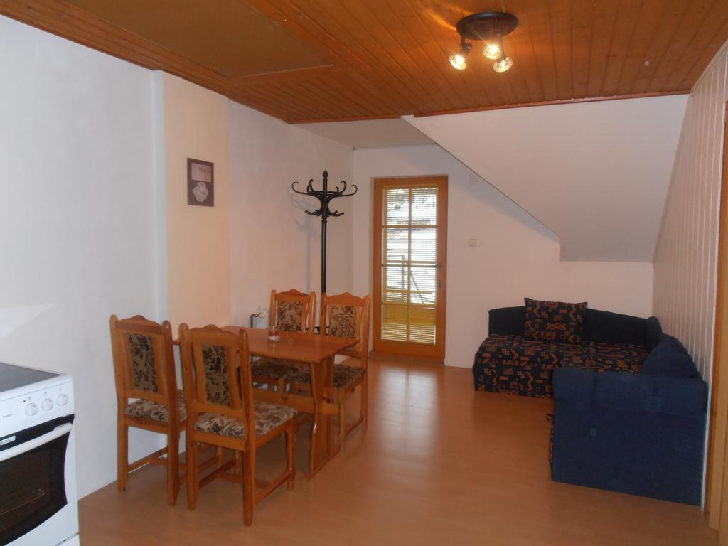 Apartment Veronika Přední Výtoň Δωμάτιο φωτογραφία